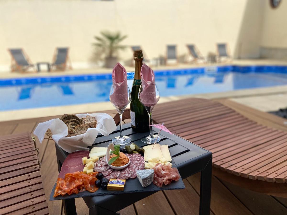 Au Fil De L'O Bed & Breakfast Bisseuil Bagian luar foto