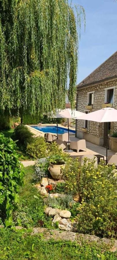 Au Fil De L'O Bed & Breakfast Bisseuil Bagian luar foto