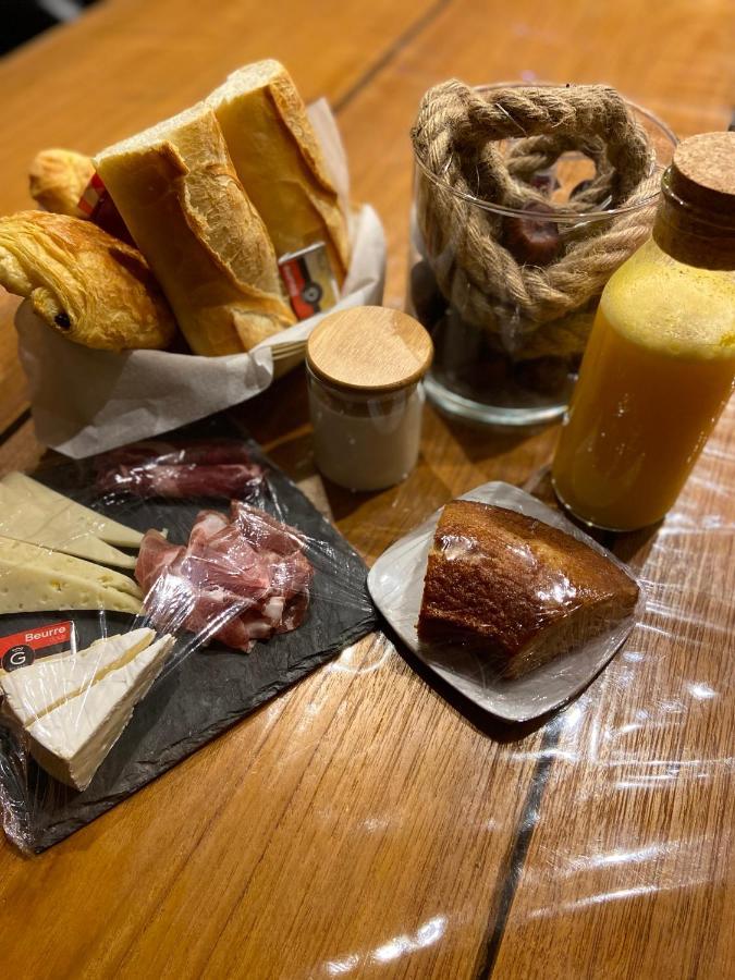Au Fil De L'O Bed & Breakfast Bisseuil Bagian luar foto