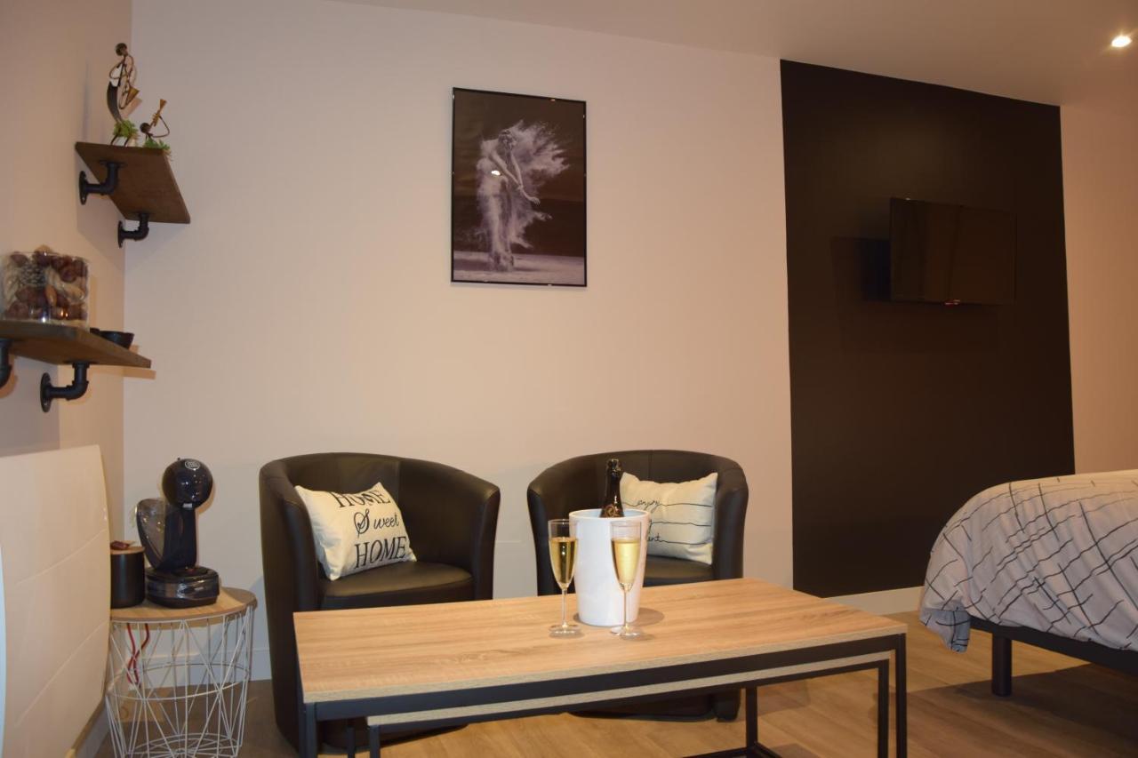 Au Fil De L'O Bed & Breakfast Bisseuil Bagian luar foto