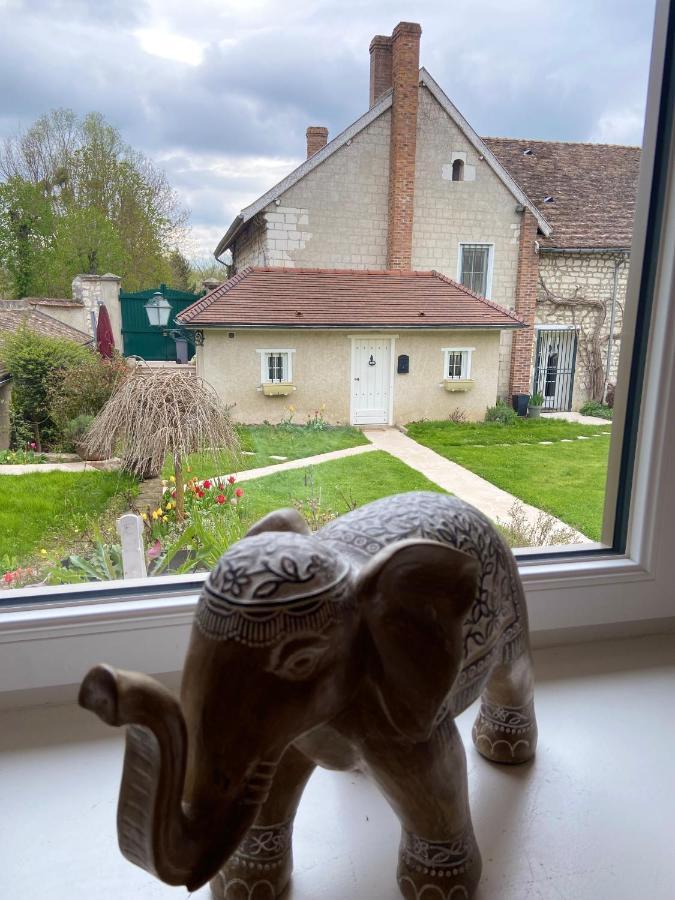 Au Fil De L'O Bed & Breakfast Bisseuil Bagian luar foto