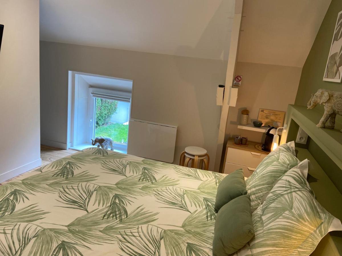 Au Fil De L'O Bed & Breakfast Bisseuil Bagian luar foto